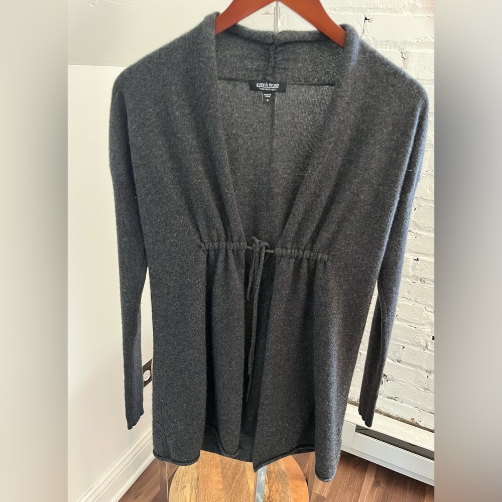A Pea in the Pod 100.% Cashmere Cardigan Maternity Gray Tie Waist Small